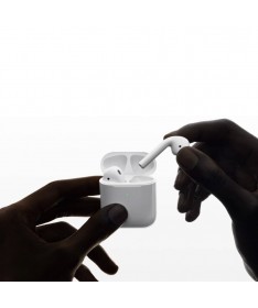 Apple AirPods 2nd Generation Original And Sealed